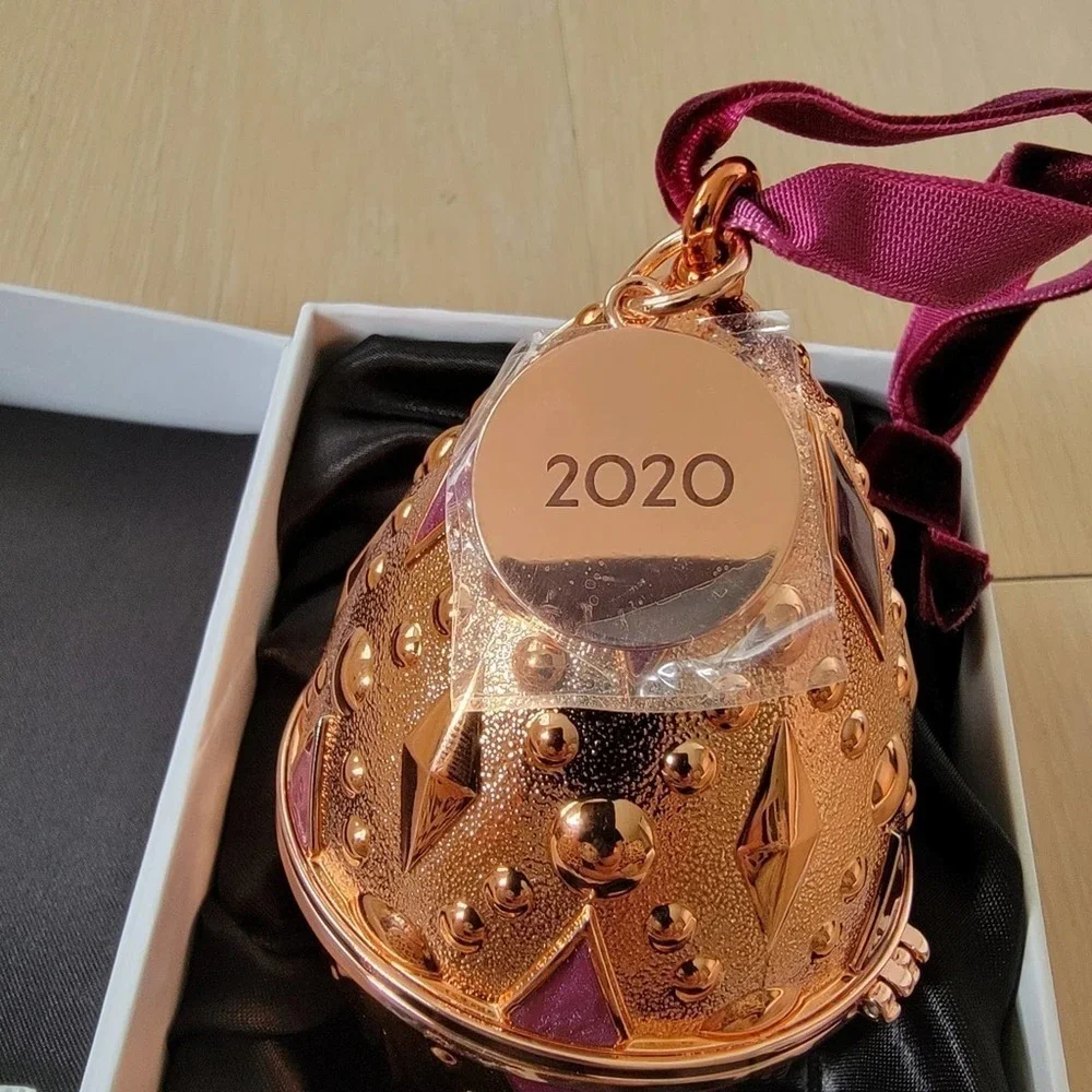 🛑 2 / $40 Sale! PANDORA limited edition holiday 2020 ornament NWT